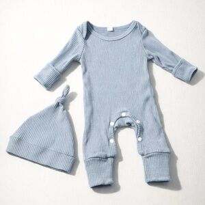 SHEIN Light Blue Ribbed Kids Footie Set with Hat